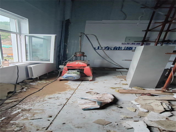 郧阳地基基础下沉墙体裂缝加固注浆顶升施工